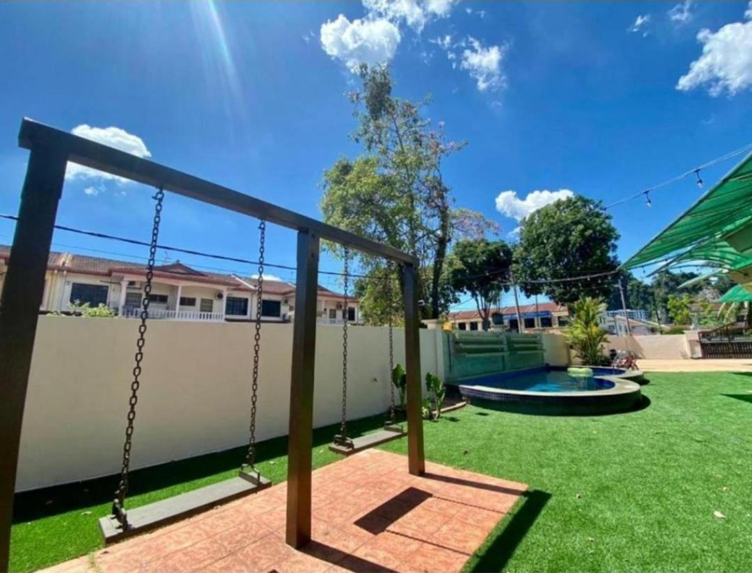 232 Private Club House *