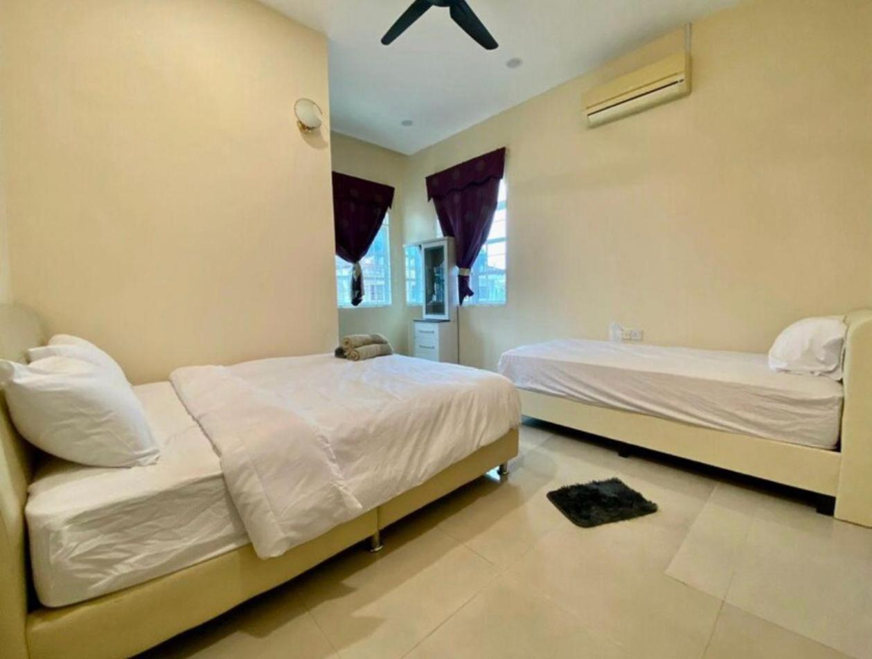 232 Private Club House Vila *